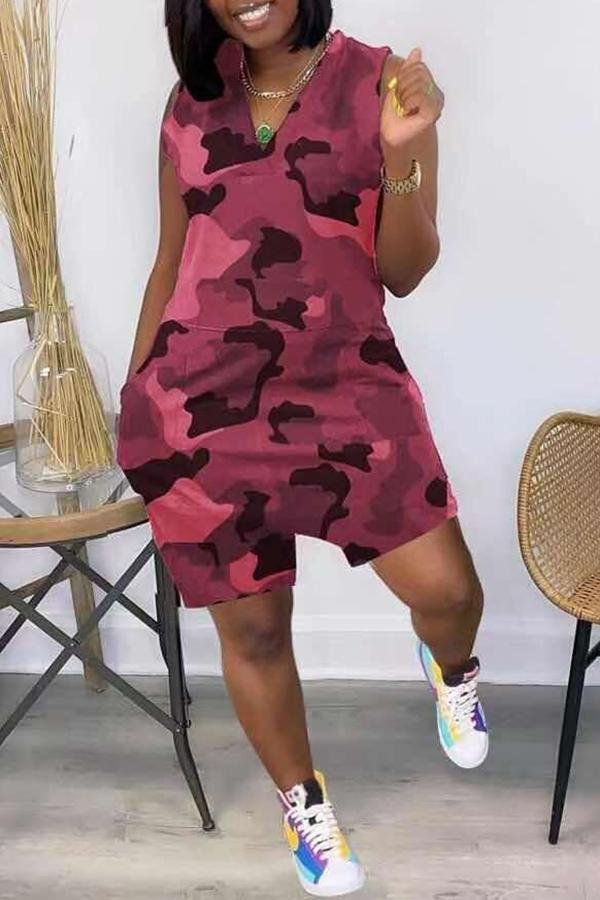 Camouflage V-neck Sleeveless Zipper Pocket Romper