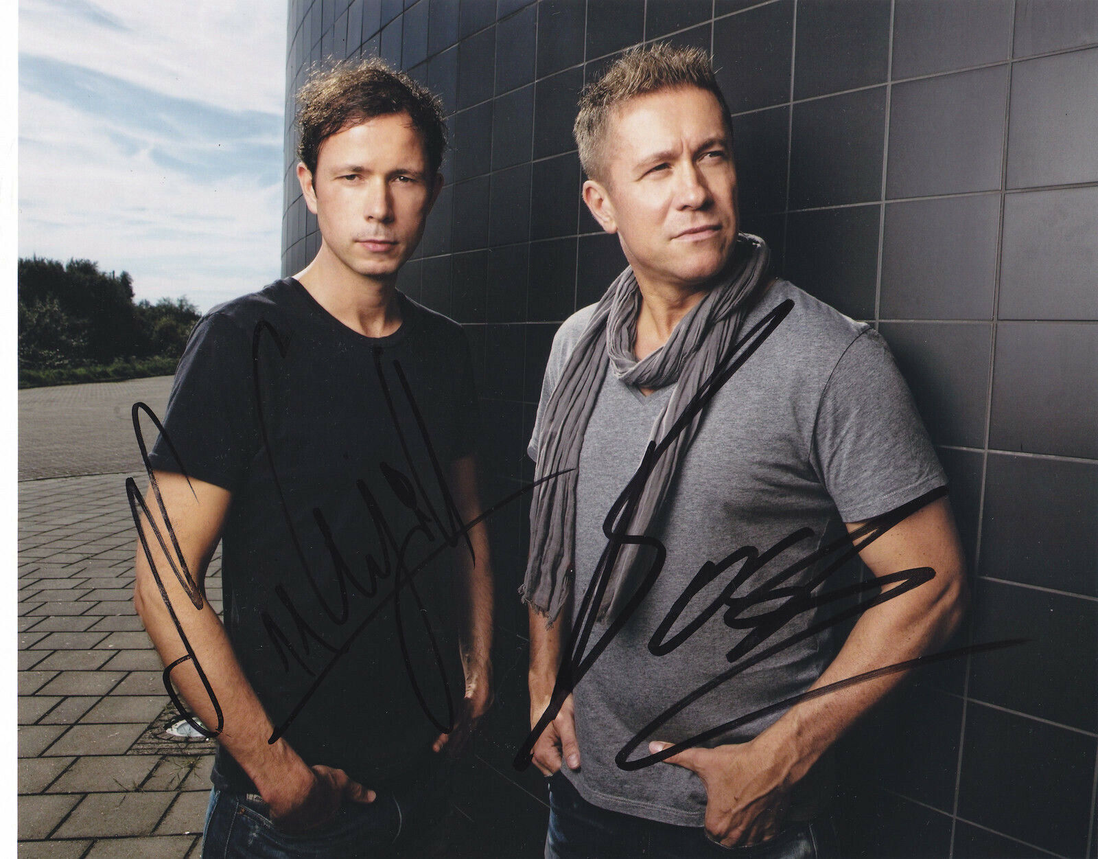 COSMIC GATE SIGNED AUTOGRAPHED EDM TRANCE DJ DANCE WYM 8X10 Photo Poster painting PROOF #4