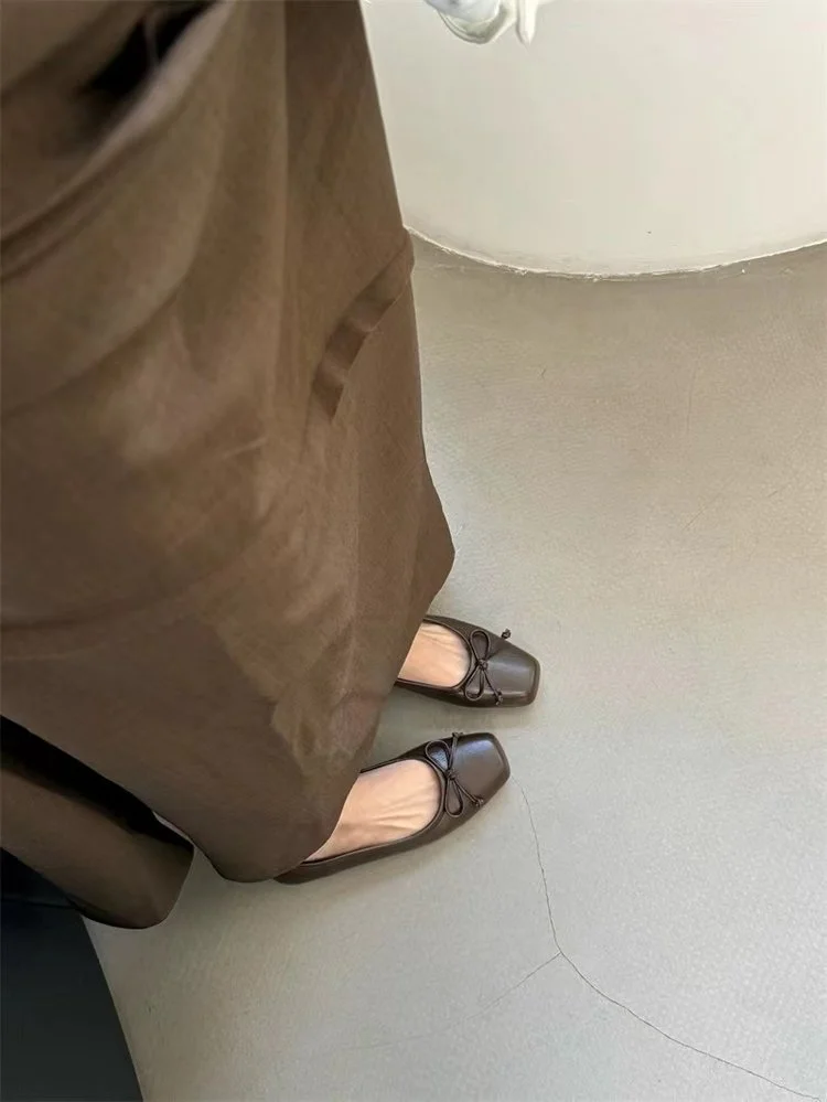 Yyvonne Head Shallow Single Shoes Women 2025 Spring And Autumn New French Evening Style Temperament Gentle Fairy Flat Bottom Retro Grandmother Shoes