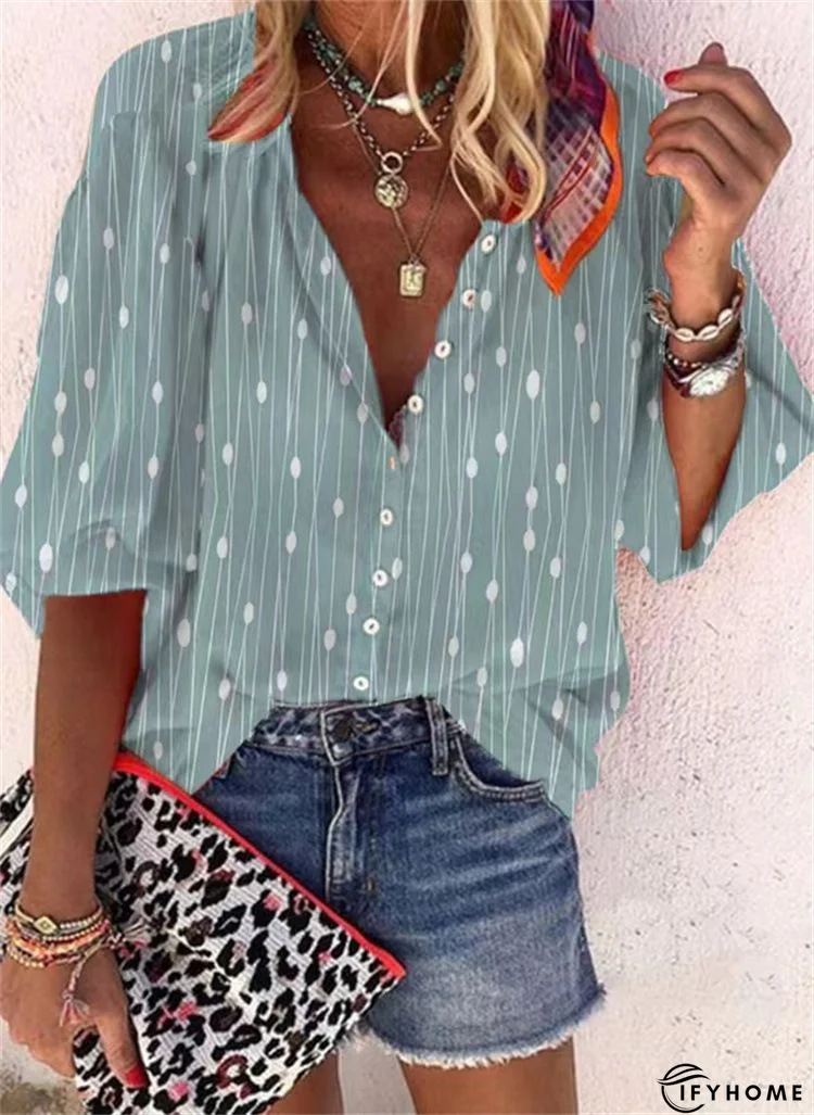 V Neck Butterfly Printed Top | IFYHOME