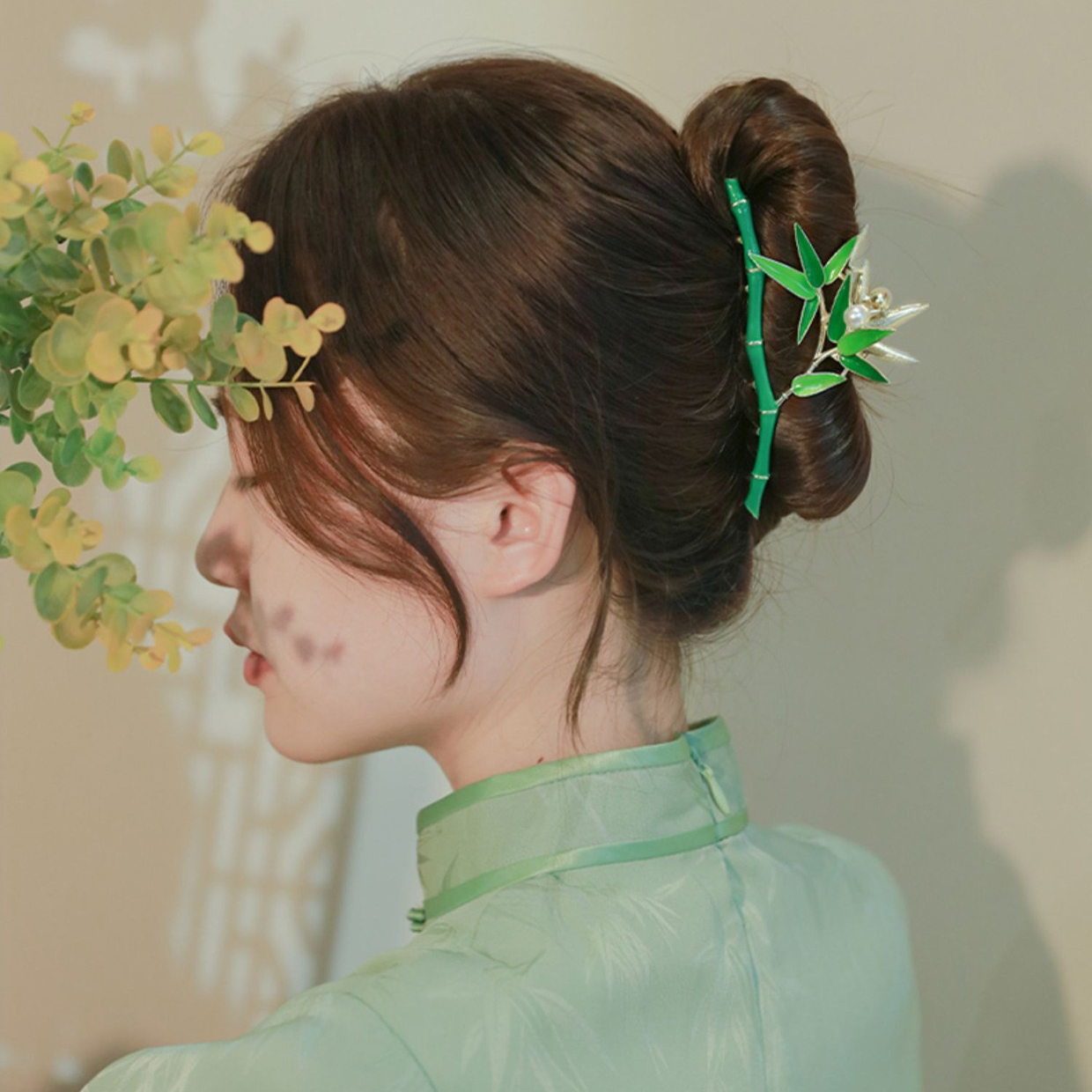 Bamboo hair claws