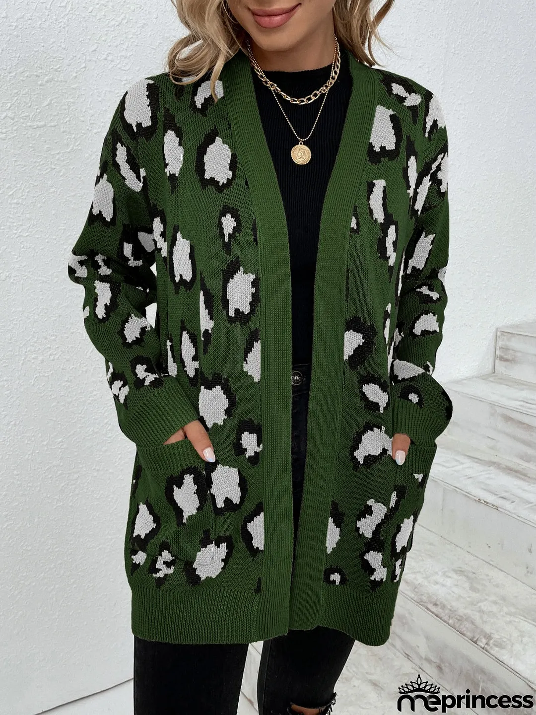 Casual and Effortless Cardigan