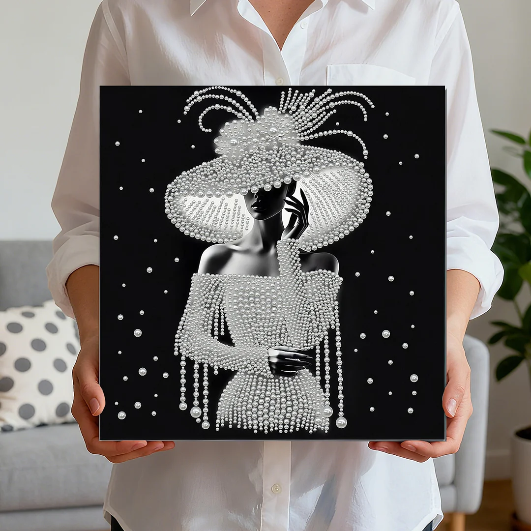 Elegant Lady - DIY Pearl Diamond Art Kit With Frame 30*30cm