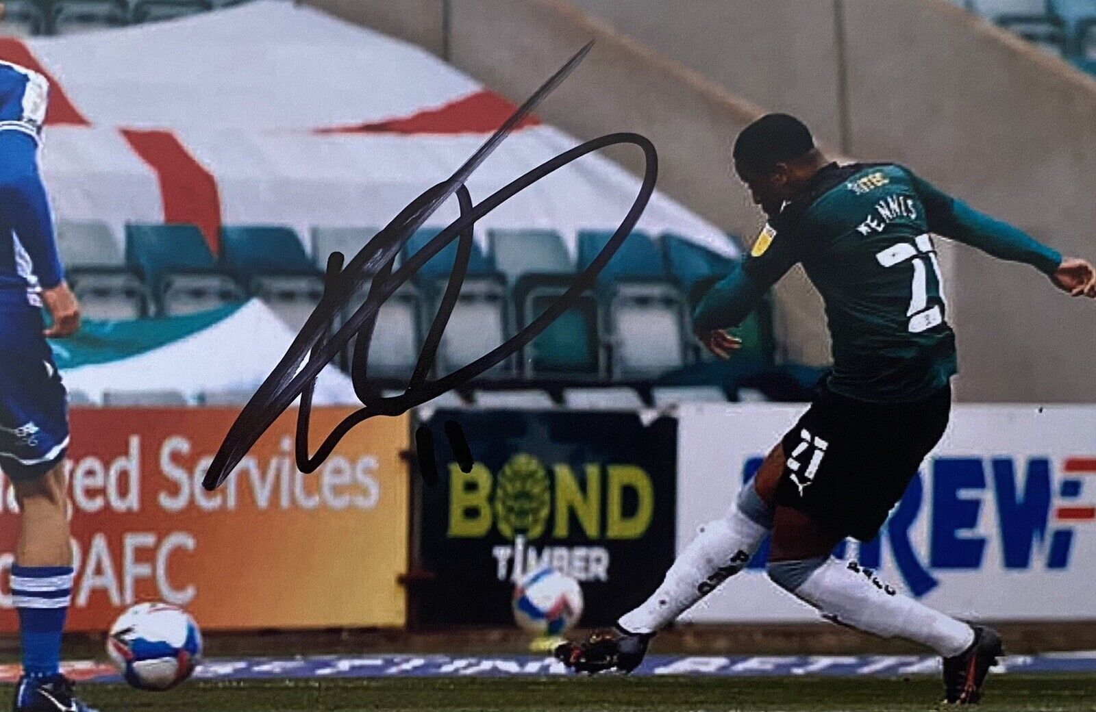 Niall Ennis Genuine Hand Signed Plymouth Argyle 6X4 Photo Poster painting 3