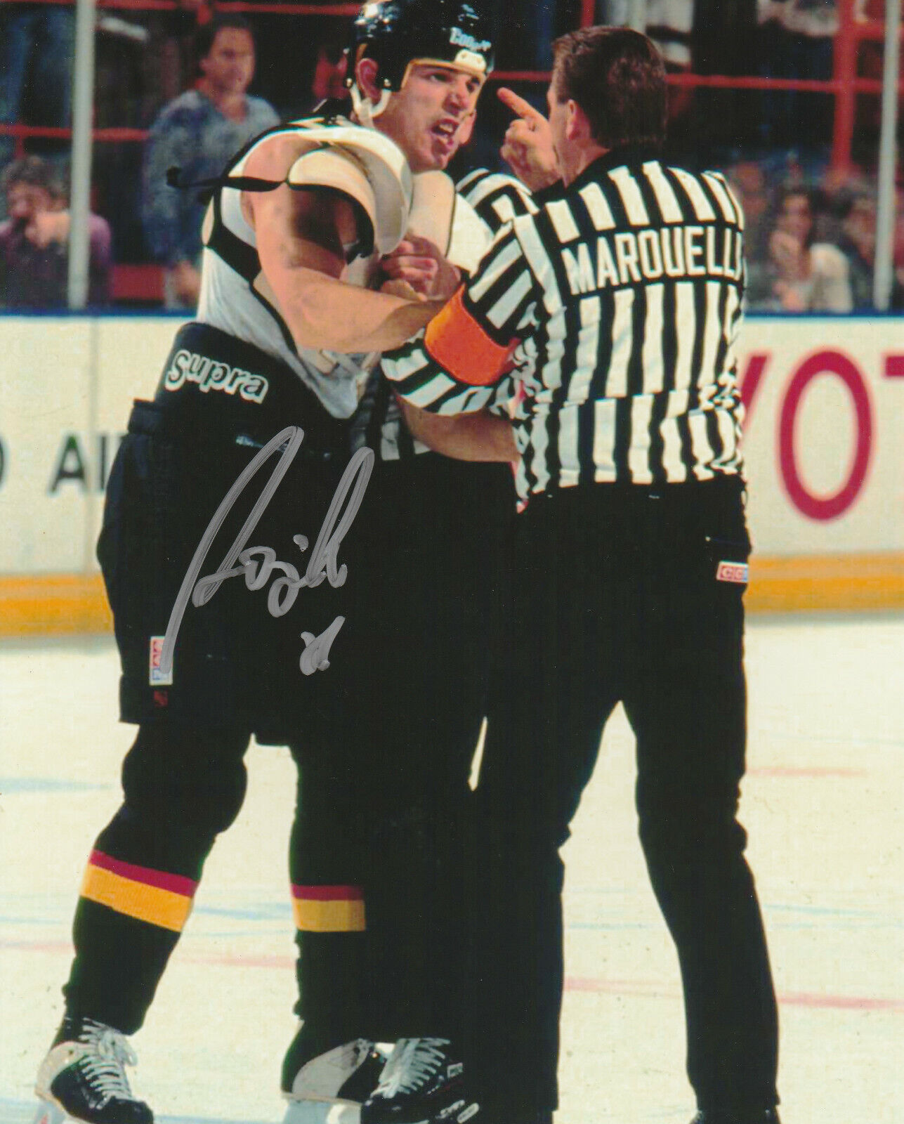 VINTAGE GINO ODJICK SIGNED VANCOUVER CANUCKS FIGHT 8x10 Photo Poster painting #2 Autograph