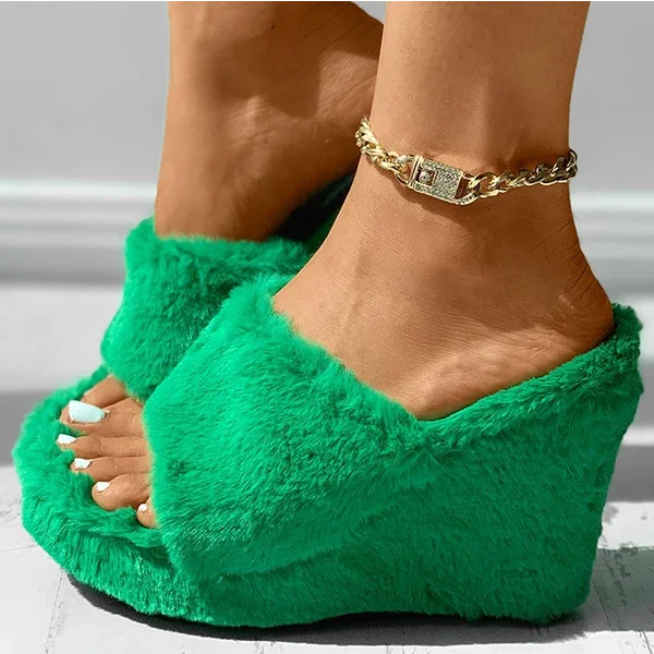 HUXM Round Toe Fluffy Wedge Slippers