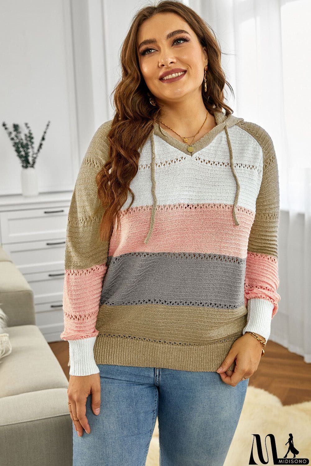 MidiSono - Classic Beach Bonfire Knitted Hoodie