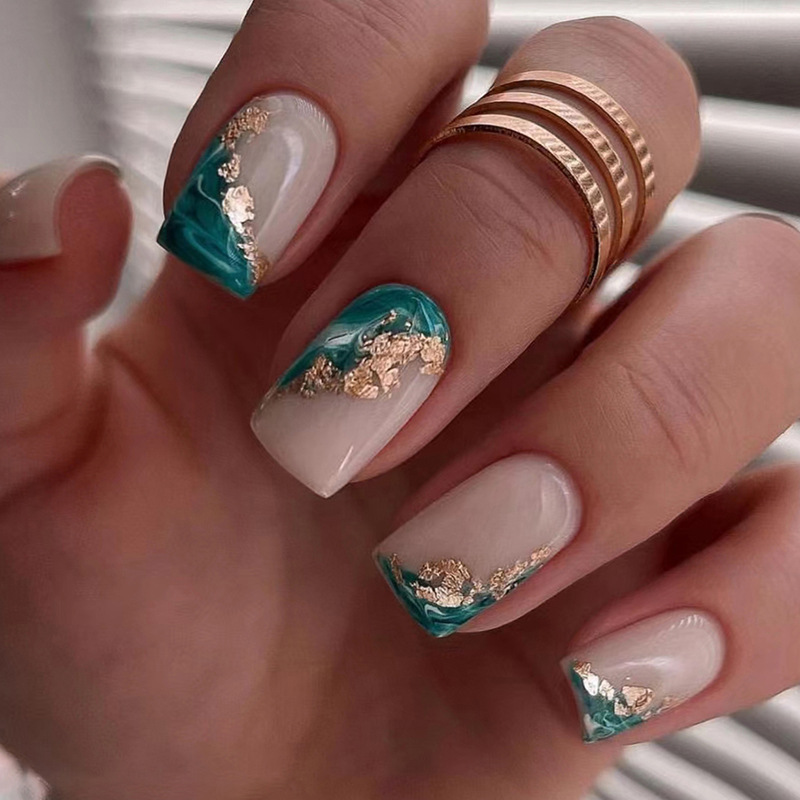 Qinice 24Pcs Simple Blue Fake Nail with Green Leaves Design Short Square Head False Nails Wearable Acrylic Finsied Press on Nails