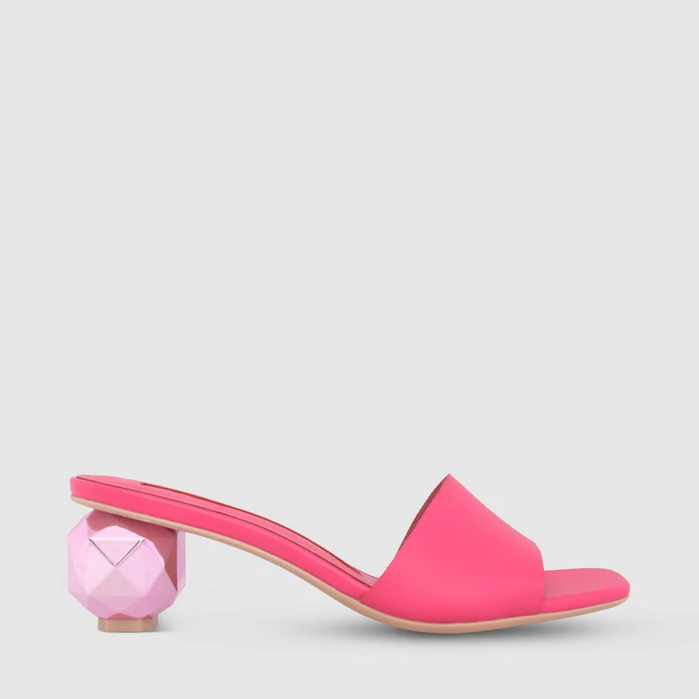 MARYAM SANDALS