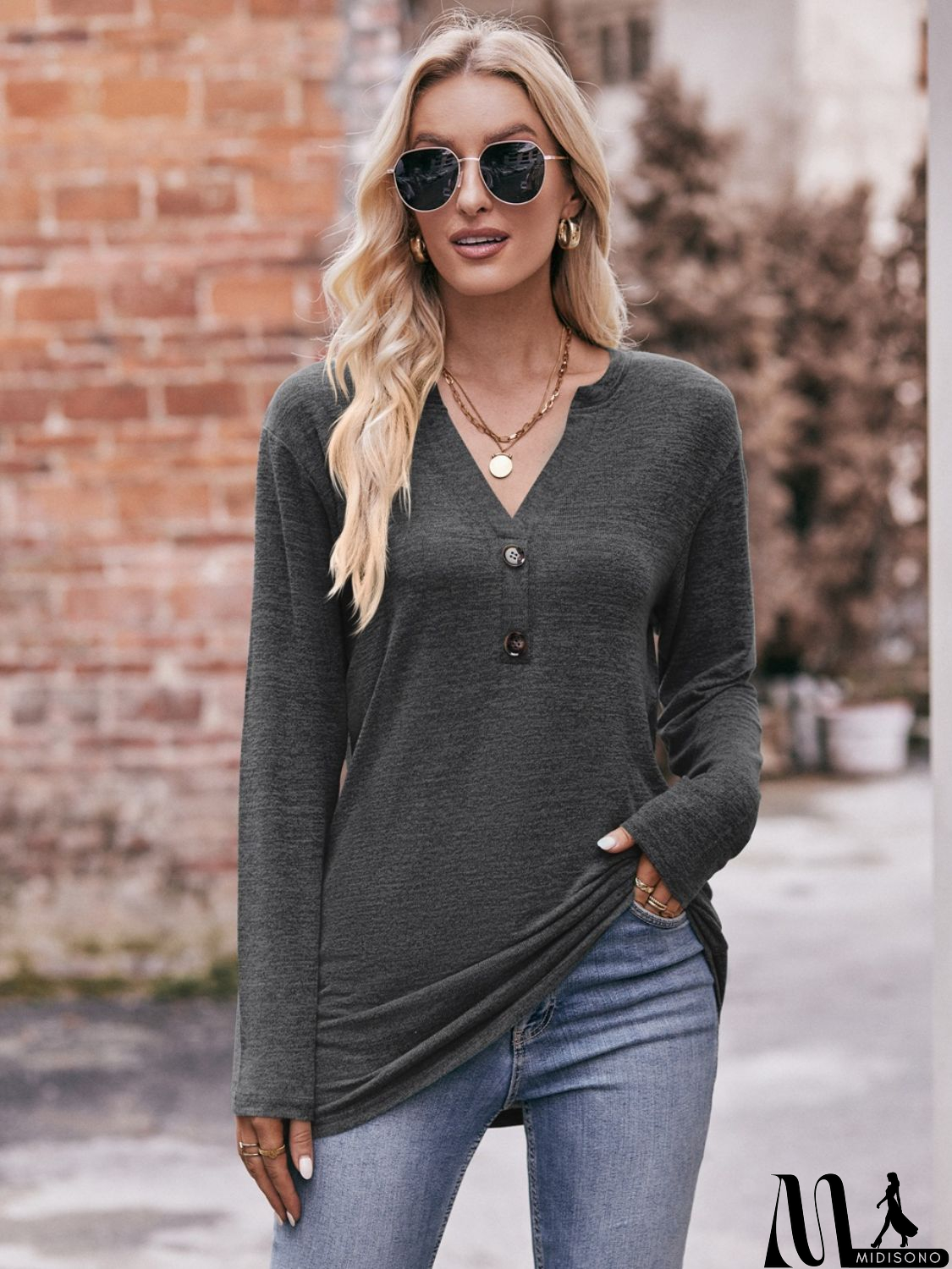 MidiSono - Chic and Versatile Tank top