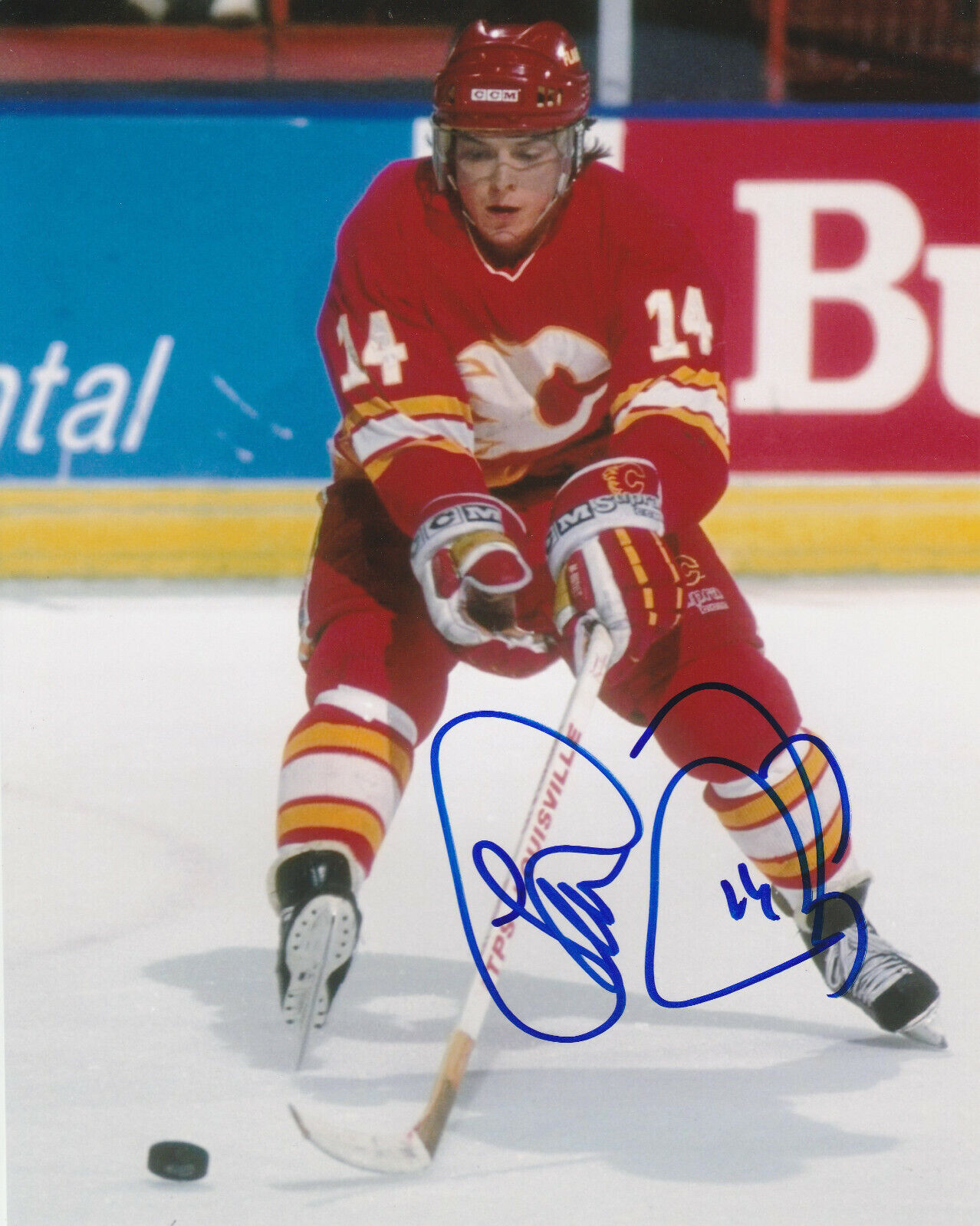 VINTAGE THEOREN THEO FLEURY SIGNED CALGARY FLAMES 8x10 Photo Poster painting #2 Autograph