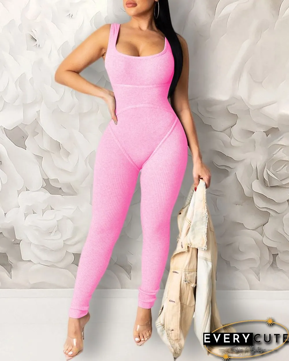 Solid U-neck Thick Strap Jumpsuit