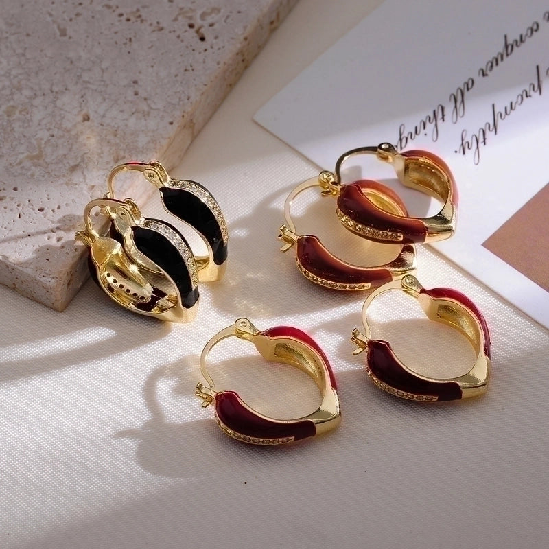 1 Pair Elegant Minimalist Heart Shape Enamel Plating Copper Earrings