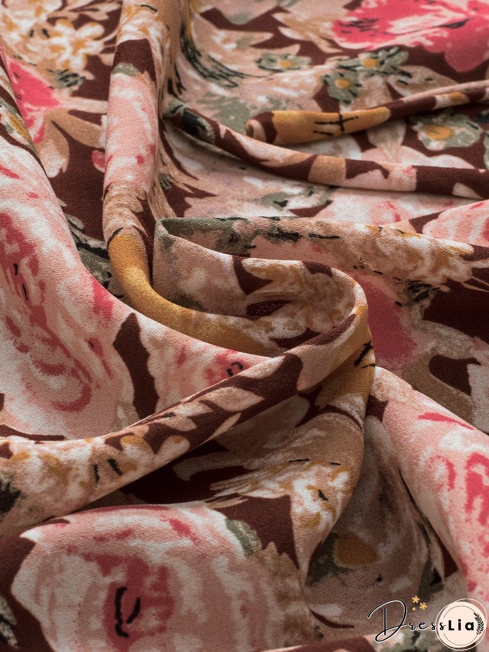 Short Sleeve Floral Blouse with Bubble Hem