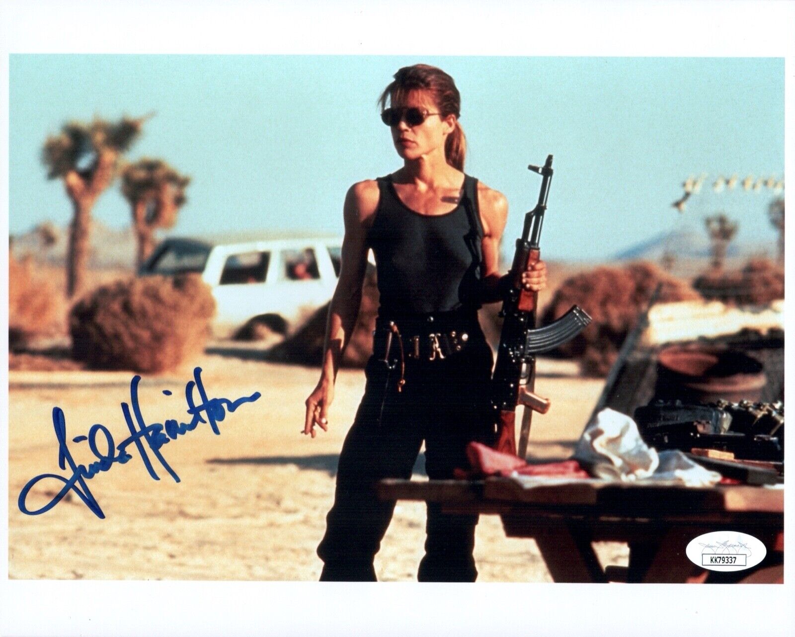 LINDA HAMILTON Signed 8x10 Photo Poster painting SARAH CONNOR TERMINATOR Autograph JSA COA Cert