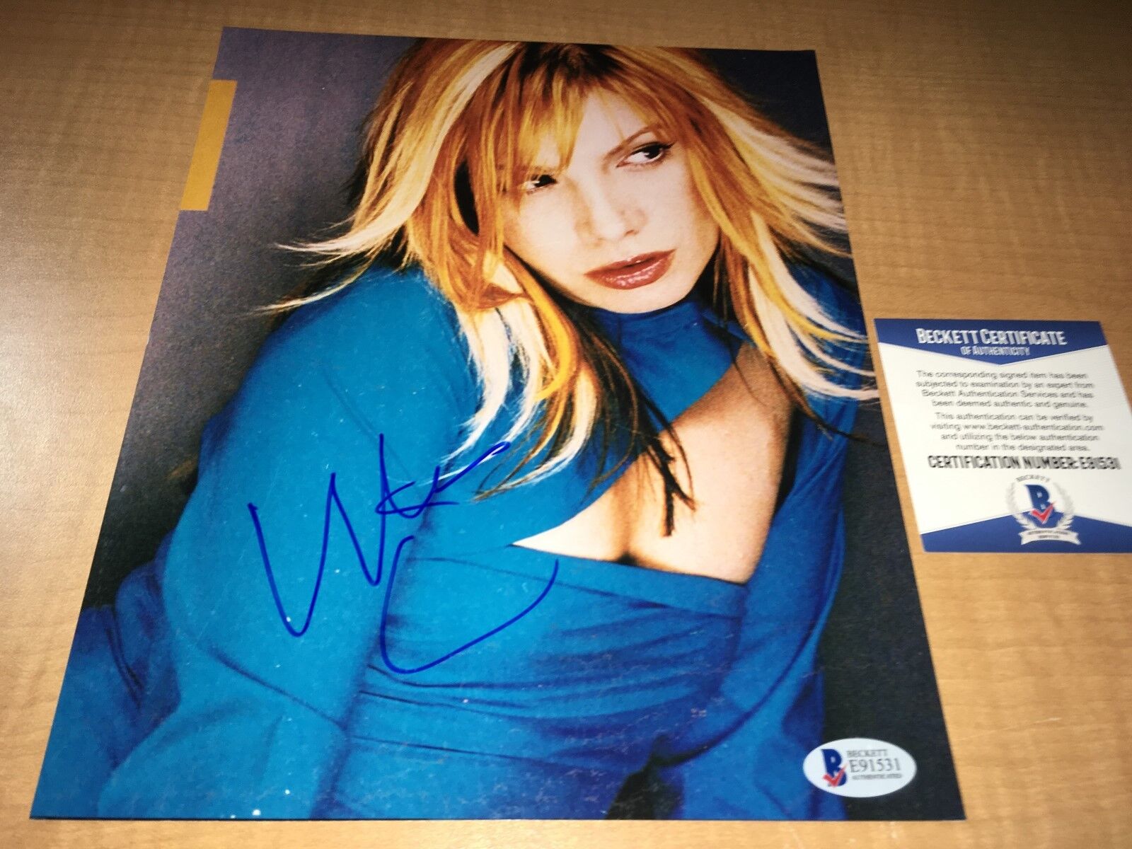 Vitamin C Colleen Fitzpatrick Singer Signed 8 x 10