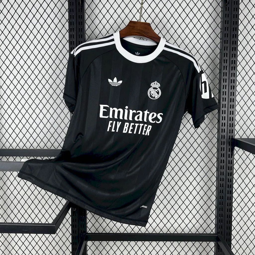 2025-2026 Real Madrid Special Edition Football Shirt 1:1 Thai Quality- Maxi Kit