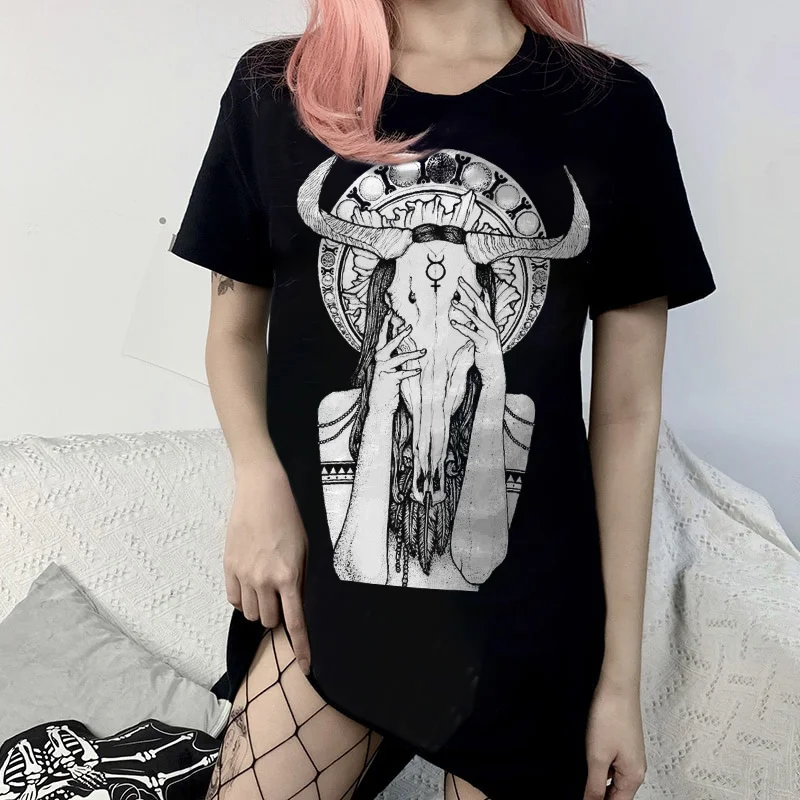 Tribe Animal Skull Girl Printed Women's T-shirt -  