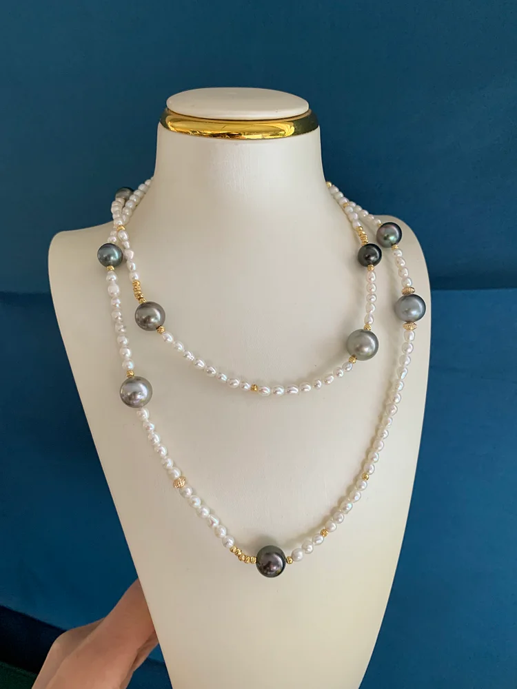 TINA PEARL Long necklace with beautiful tahiti seawater pearls (75+5 cm length)