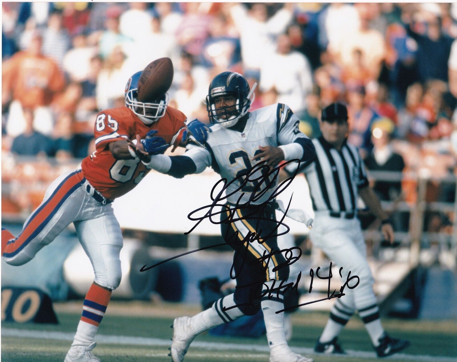 GIL BYRD SAN DIEGO CHARGERS ACTION SIGNED 8x10