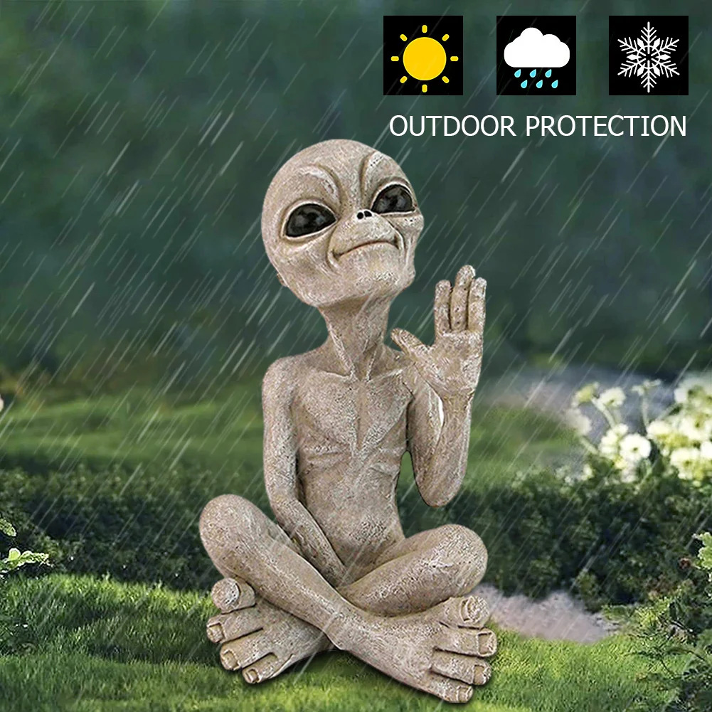 Resin Outer Space Alien Statue Outdoor Garden Figurine Alien Martians Decor