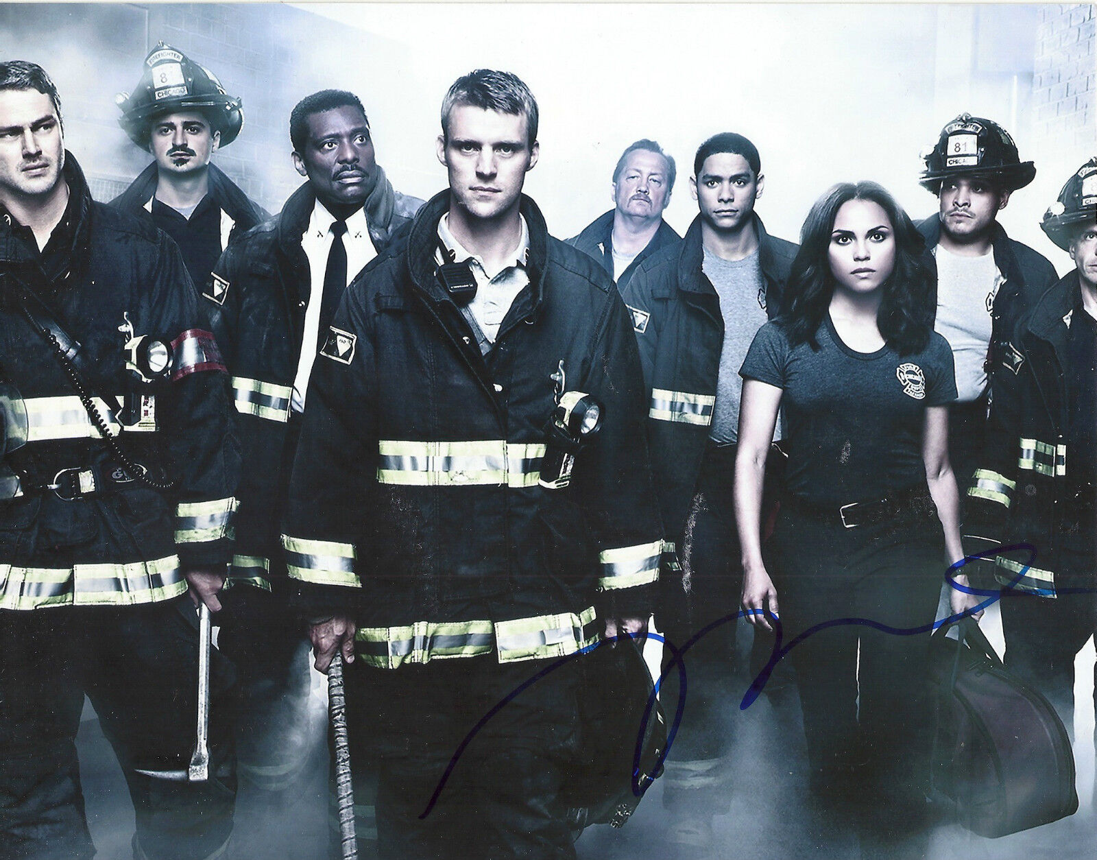 MONICA RAYMUND 'CHICAGO FIRE' GABRIELA DAWSON SIGNED 8X10 PICTURE *COA 1