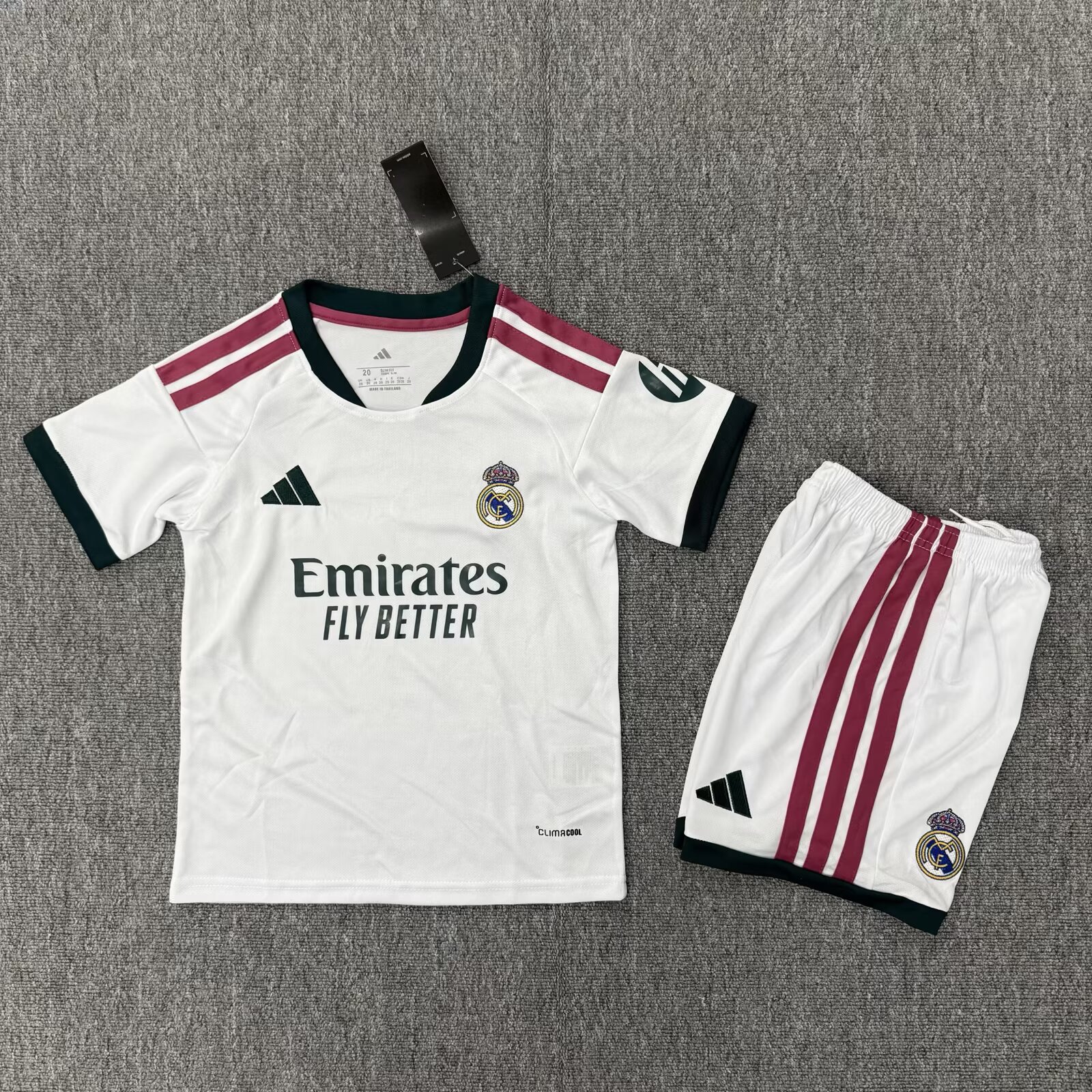 26/27 Real madrid White Kids Kit Football Shirt Thai Quality