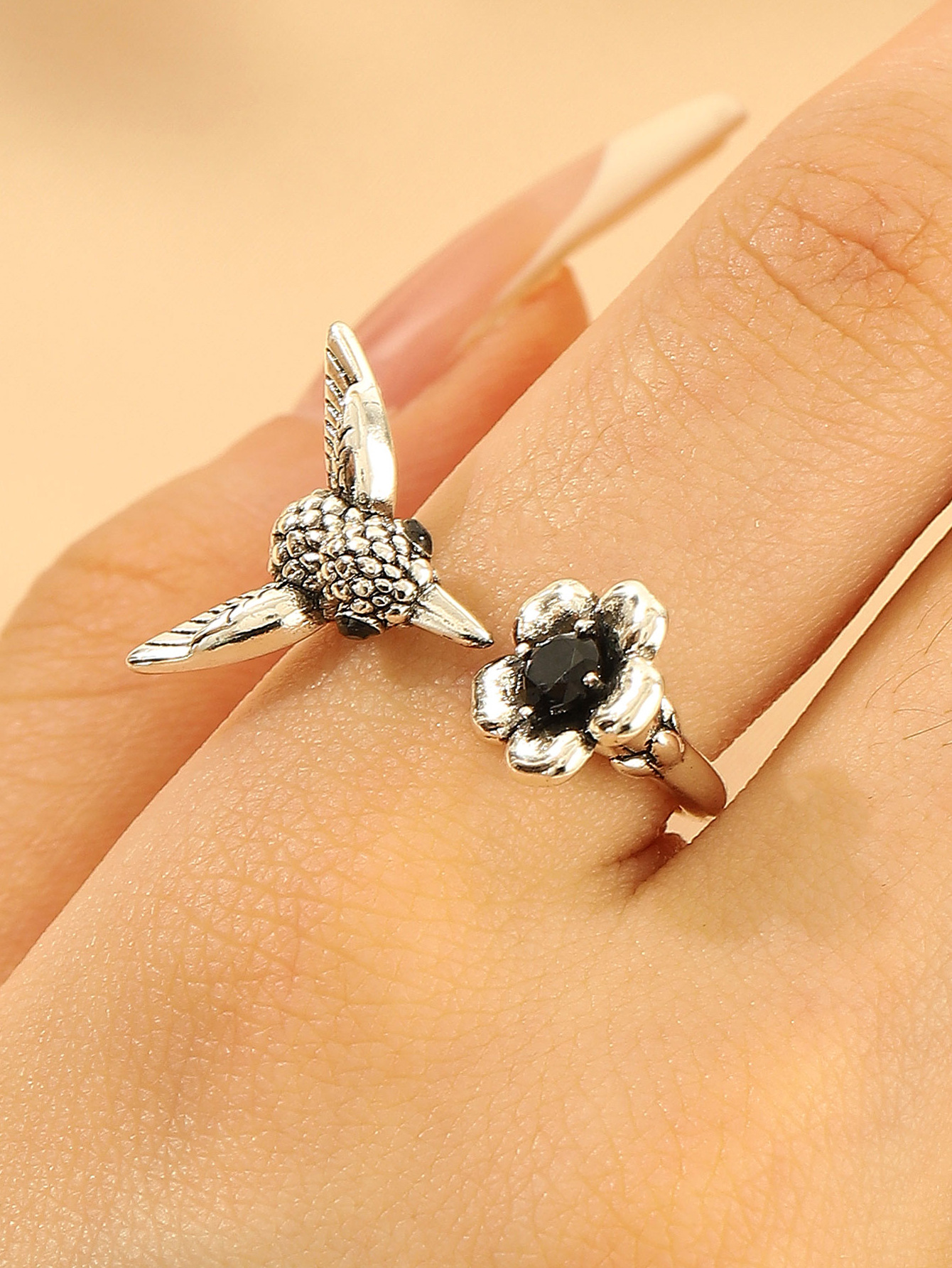 Hummingbird Honey Ring
