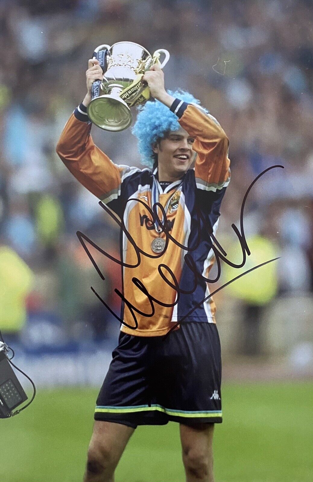 Nicky Weaver Genuine Hand Signed Manchester City 12x8 Photo Poster painting 3