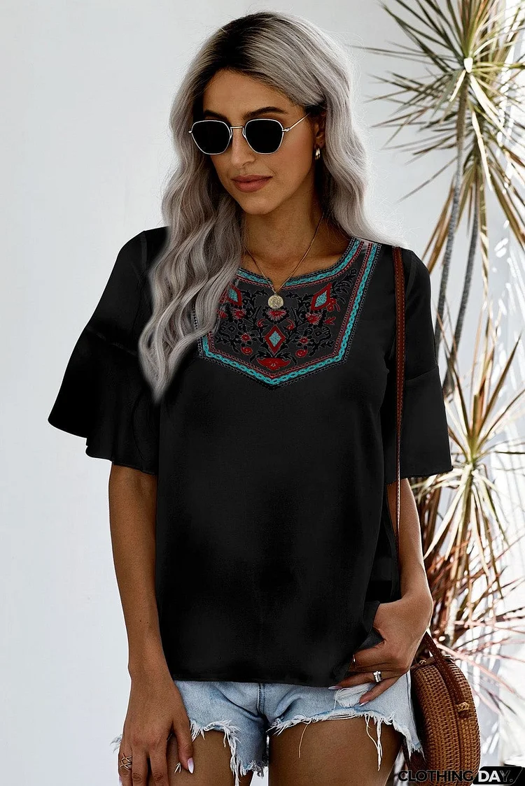 Embroidered Round Neck Half Sleeve Blouse