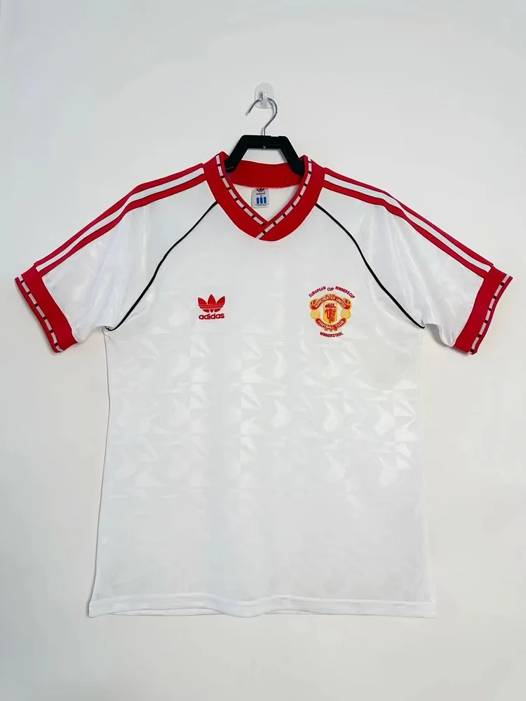 1990-01 Manchester United special edition retro jersey