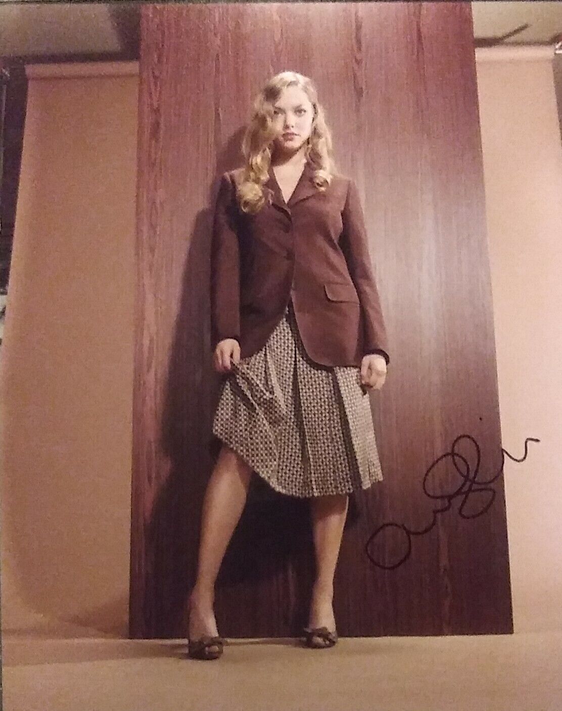 Amanda Seyfried signed 8x10