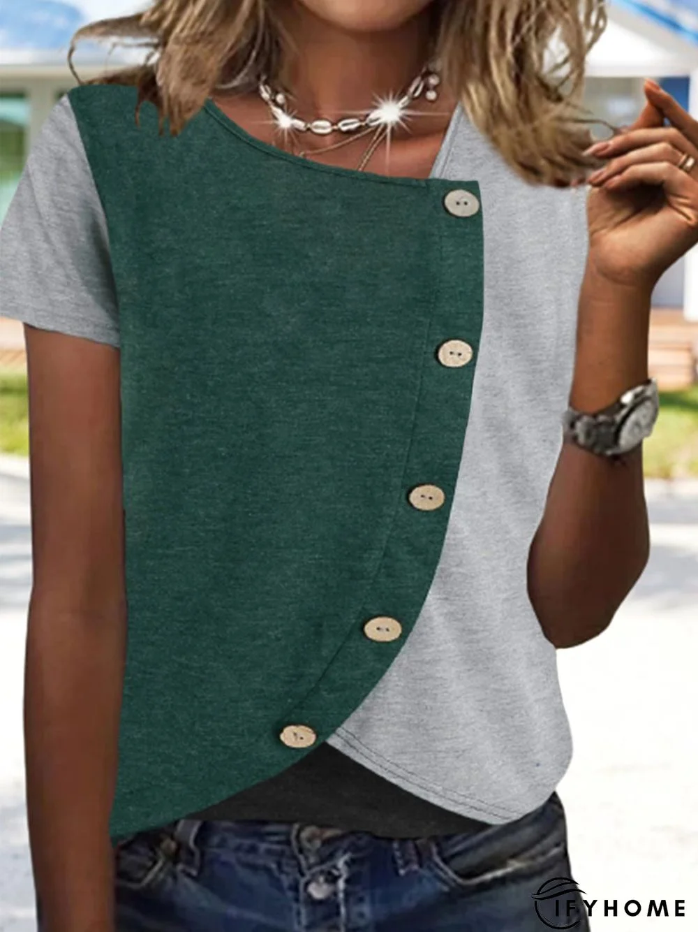 Color Block Short Sleeve Buckle Asymmetrical Neck Casual T-Shirt | IFYHOME