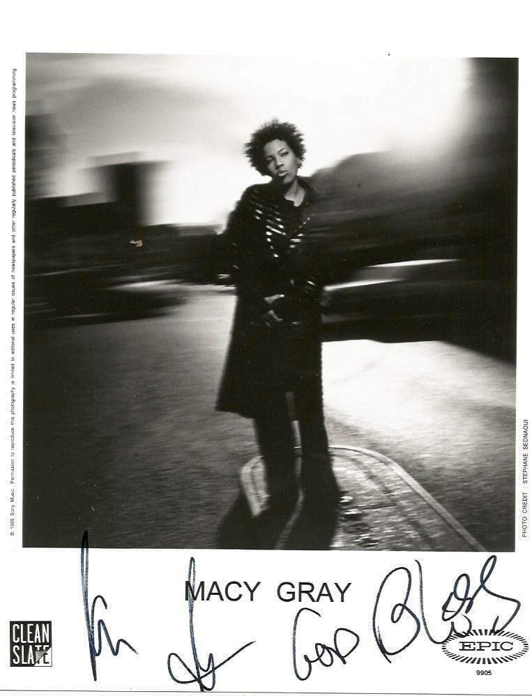 Macy GrayTOP R&B SINGER autograph, In-Person signed Photo Poster painting