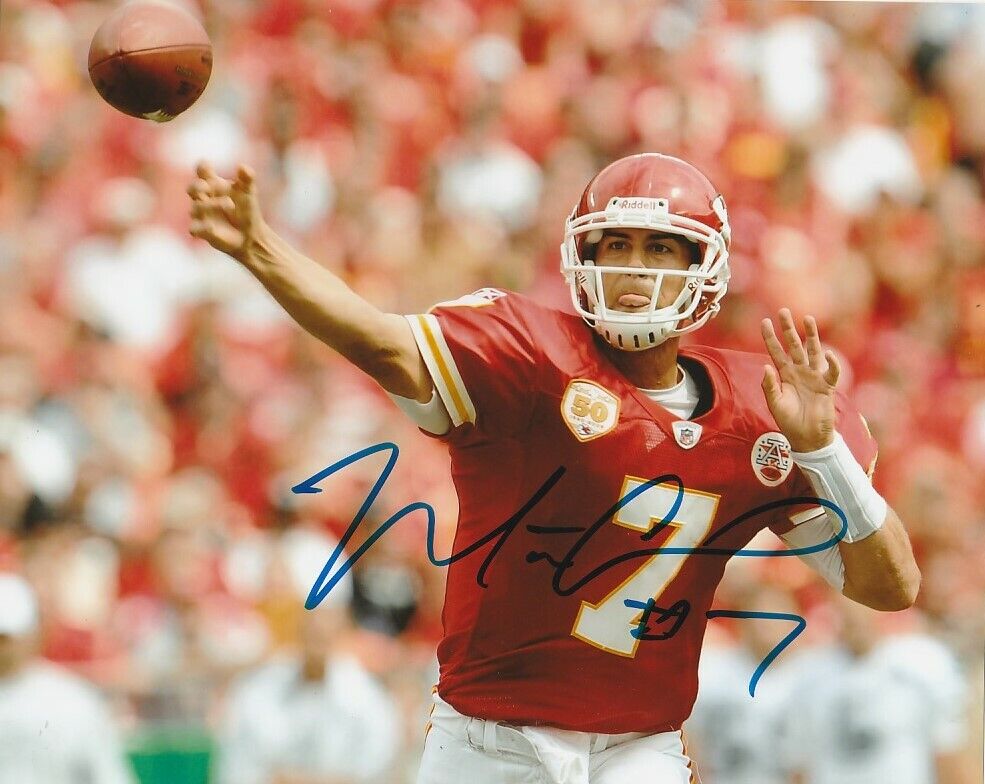 MATT CASSEL SIGNED KANSAS CITY CHIEFS QUARTERBACK 8x10 Photo Poster painting! FOOTBALL AUTOGRAPH