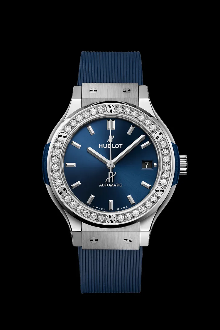 HUBLOT Classic Fusion Titanium Blue Diamonds 38mm 565.NX.7170.RX.1204【Free Shipping】