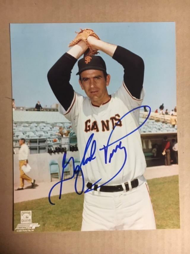 Gaylord Perry HOFer Boldly Signed 8x10 with COA