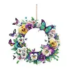 Couronne de fleurs et de papillons en per&ccedil;age et diamants d&rsquo;un seul c&ocirc;t&eacute;