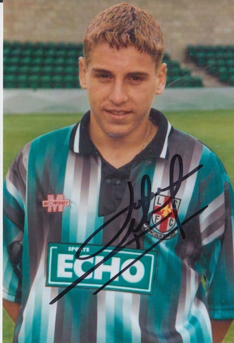 DARREN HUCKERBY HAND SIGNED 6X4 Photo Poster painting LINCOLN CITY FOOTBALL AUTOGRAPH