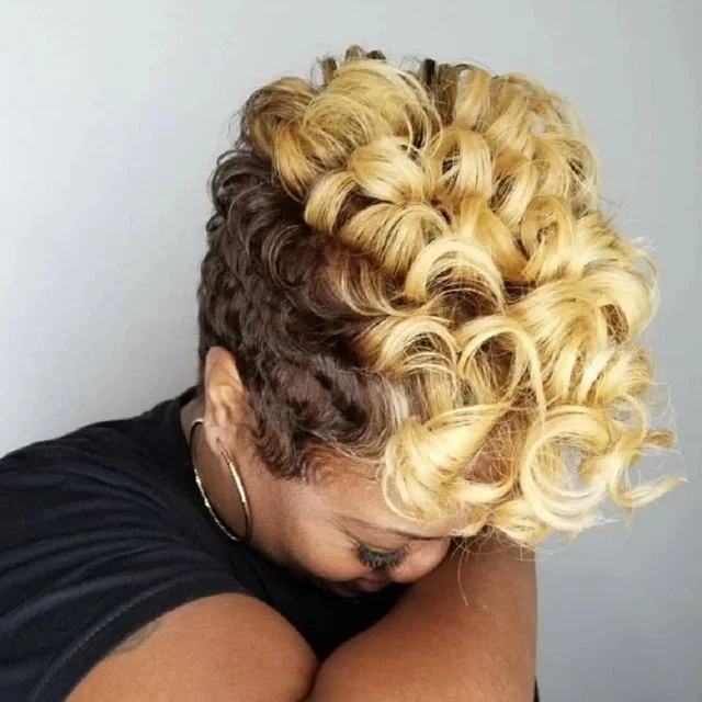 Jewtribute Hair®|Fashion Grey  Short Curly Wig for Black Women 