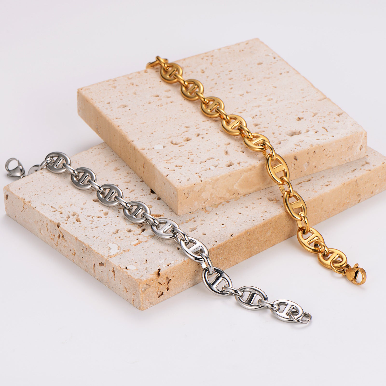 Women Minimalist Round U-Shape Stainless Steel Electroplating Bracelets