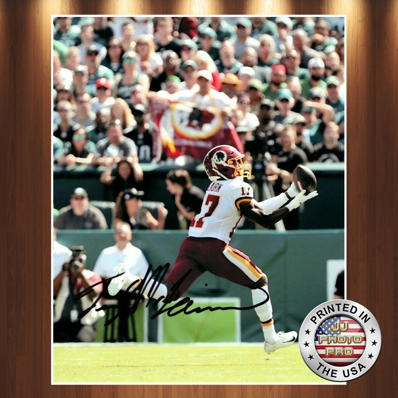 Terry McLaurin Autographed Signed 8x10 Photo Poster painting (Redskins) REPRINT