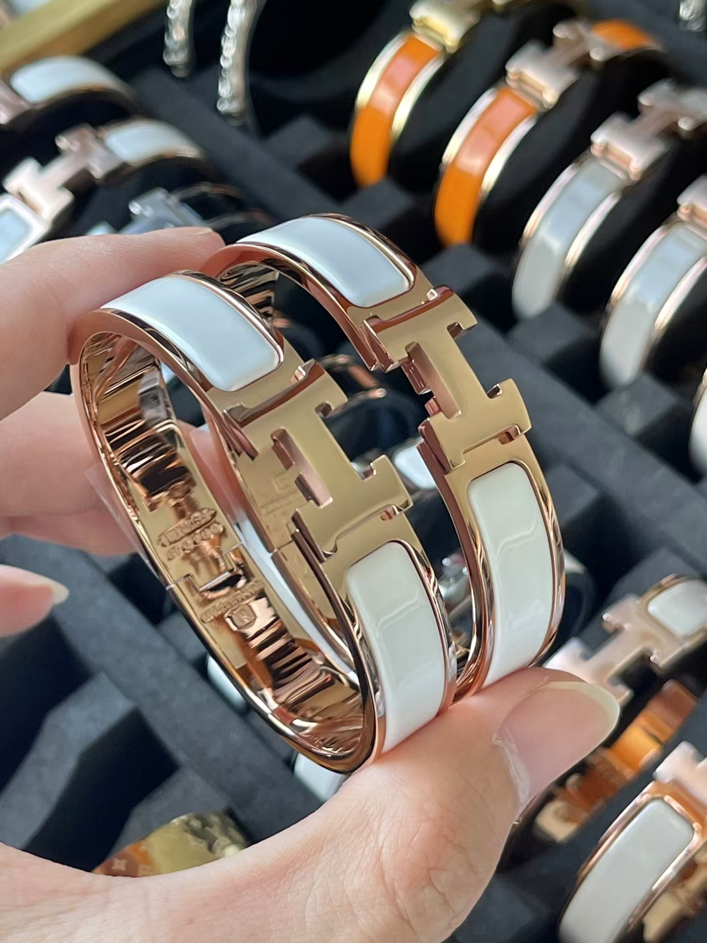 Buy replica Hermes Wide H Enamel Bracelet and replica jewelry from PICKS Jewelry