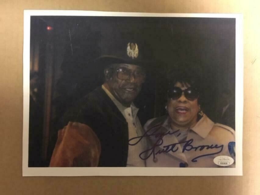 Ruth Brown R&B Queen boldly Signed 8 1/2 x 11 Personal Photo Poster painting(thin stock) w/JSA