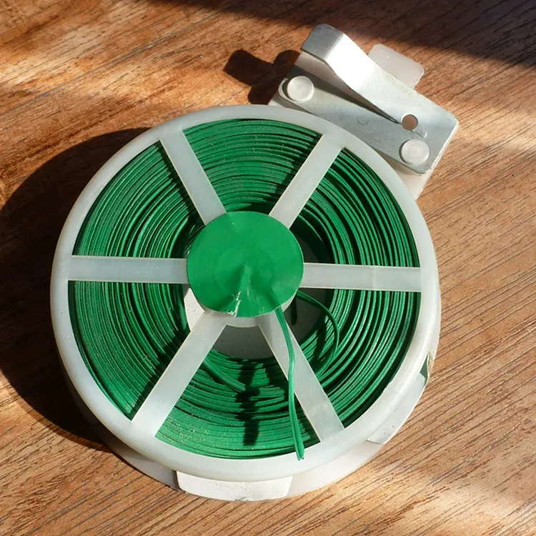 Gartendraht auf Spule mit integriertem Abschneider