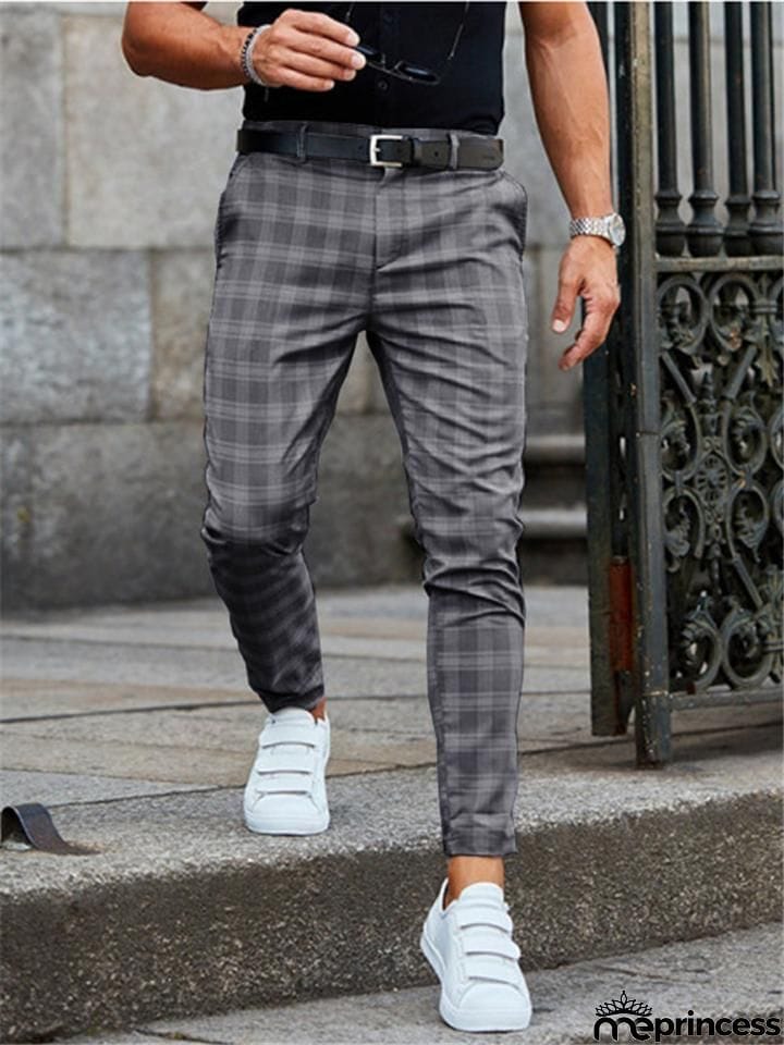 Men&rsquo;s Button Up Plaid Trousers
