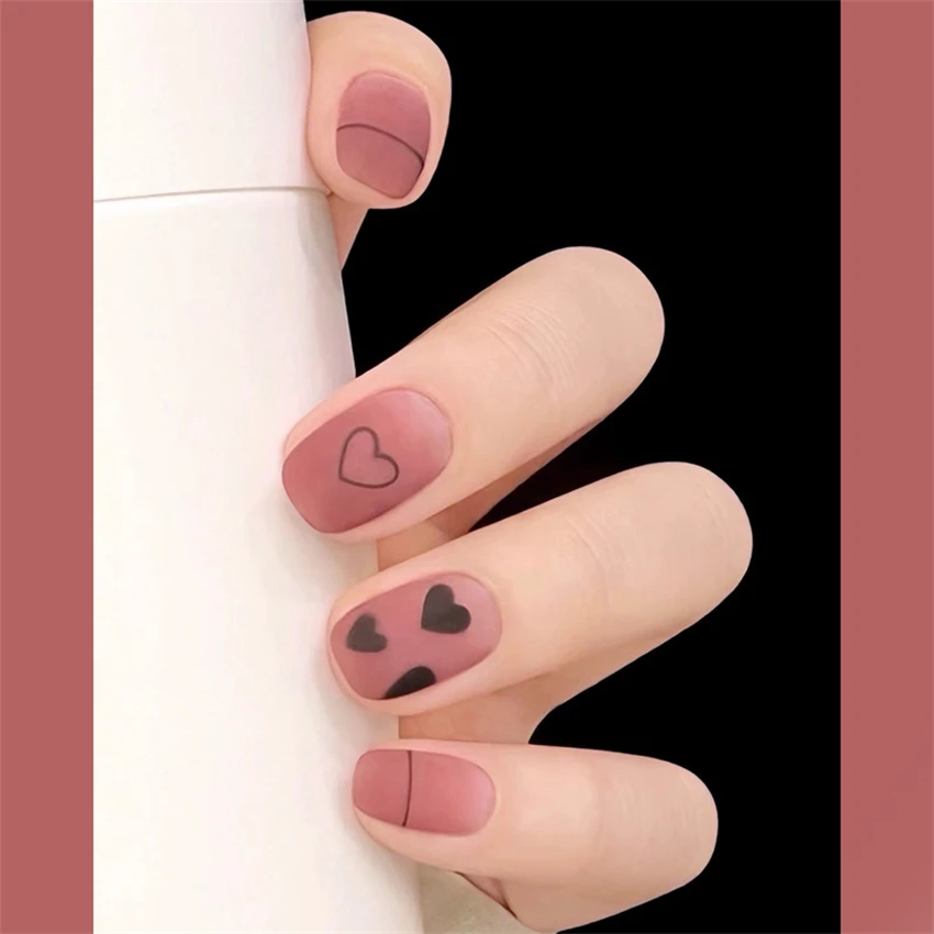Qinice 24Pcs/Set Milkshake Diamond Lattice Wearing False Nails Tips Fall Winter Adhesive Fake Nails Removable French Press on Nail Art