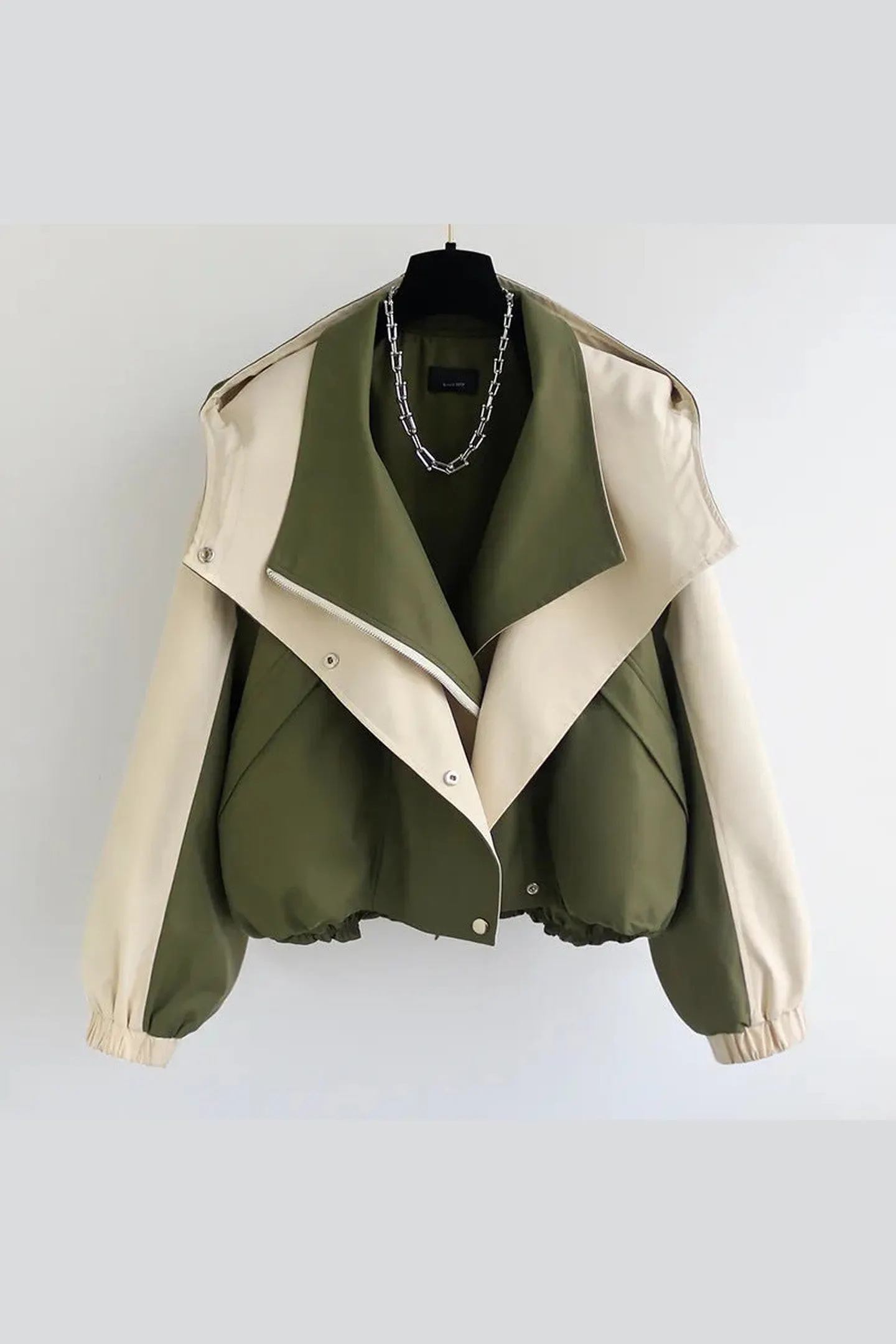 Women's Two-Tone Windbreaker Jacket &ndash; Lightweight Colour-Block Layer