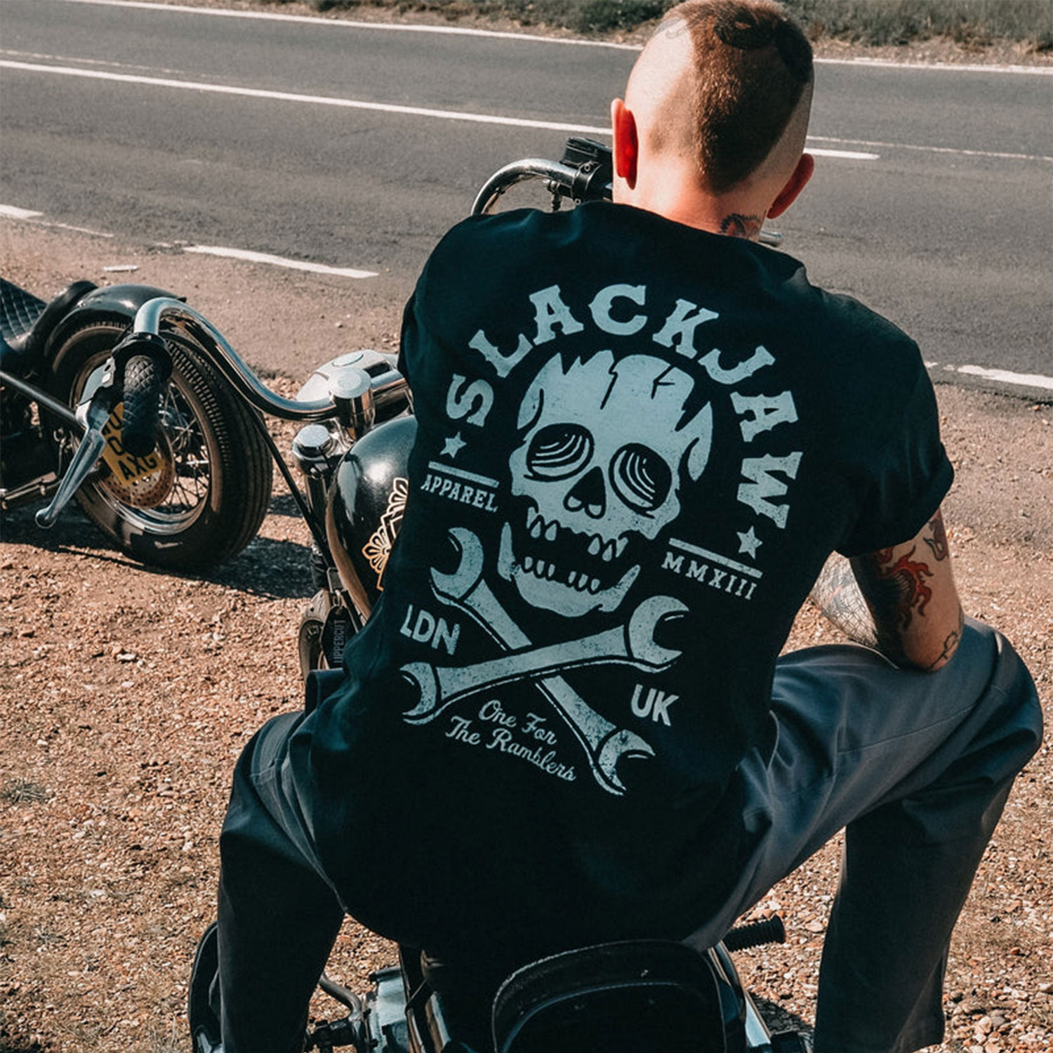 SLACK JAW Skull with Motor Handles Graphic Black Print T-shirt