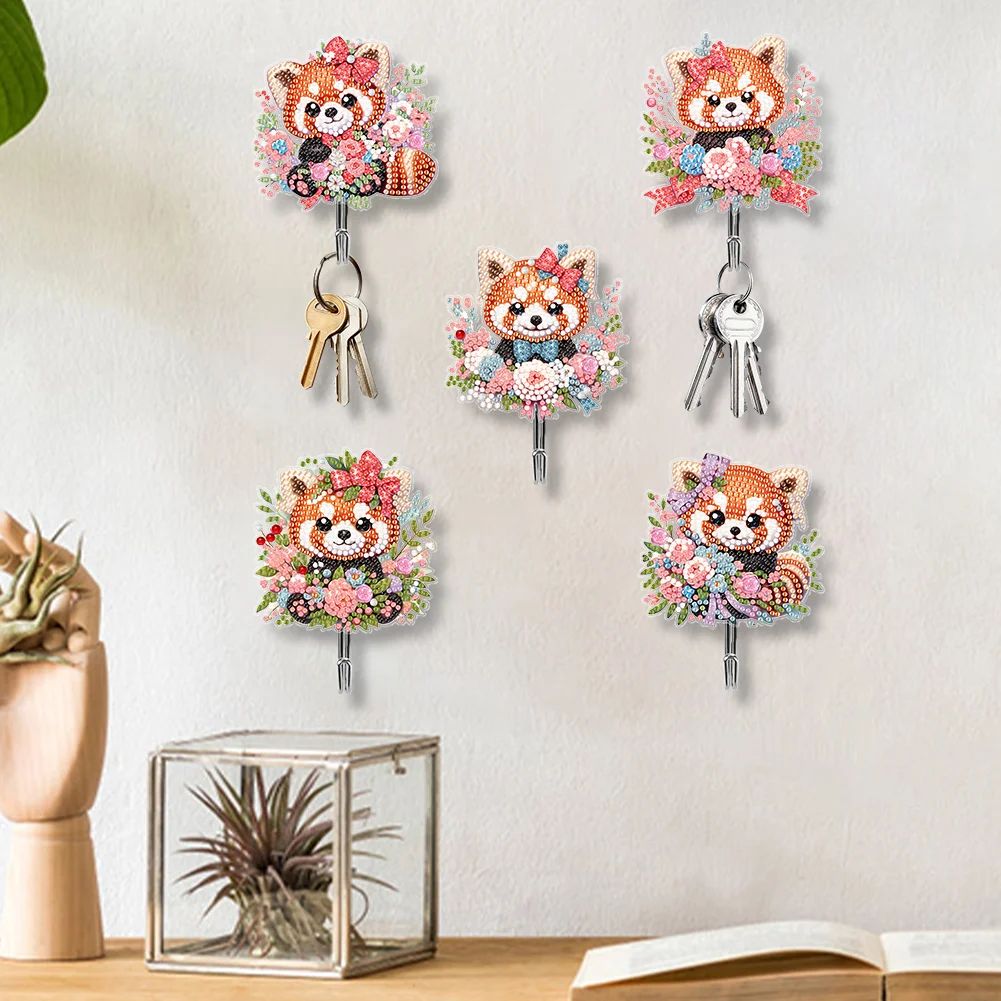 5Pcs Cartoon Raccoon Acrylic Diamond Art Hanging Hooks Diamond Painting Art Hanger